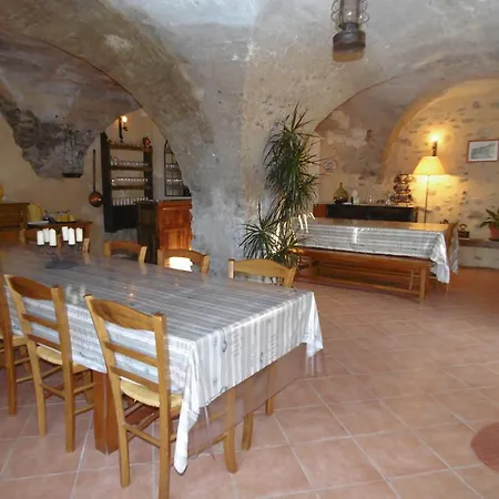 La Ferme De Valauris Couette-café Sisteron